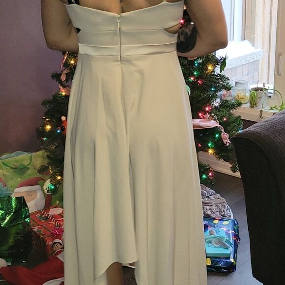 HALSTON NWT Cream Coloured Asymmetrical Dress Final Discount - Picture 7 of 8